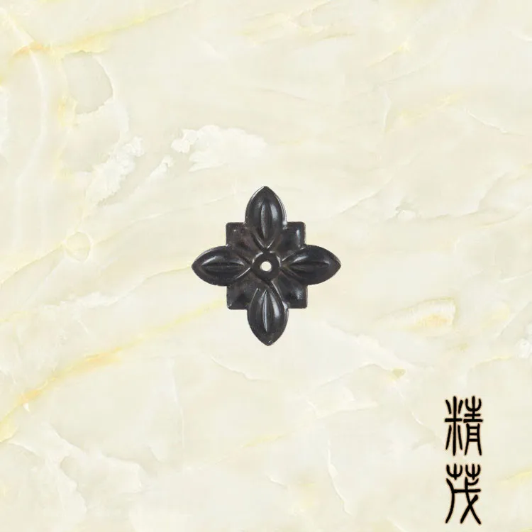B- 402 Iron Material Vintage Laminate May Laminate Wooden Box Decoration Mei Laminate Durum Plum pao ding Diameter 29 Size