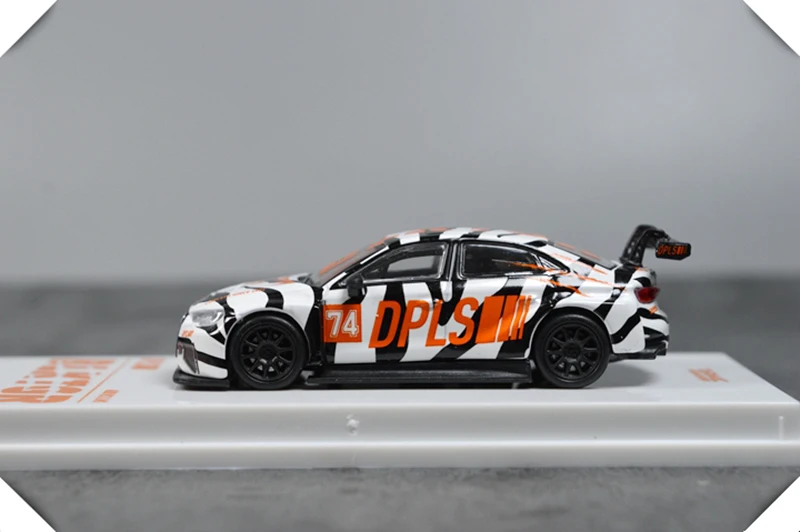 Литье под давлением Alloy1: 64 масштабная модель автомобиля RS3 LMS Тигр узор Белый Оранжевый Черный Коллекция украшения изысканное моделирование мужской подарок