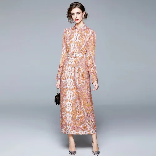 

The new European and American fashion trend temperament women's dress style bubble sleeve French retro palace dress dress