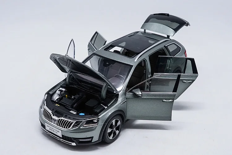 Оригинальная коробка 1:18 Высокая тщательно Skoda OCTAVIA Wagon сплава Модель автомобиля статические металлические модели автомобилей для Коллекционные вещи подарок