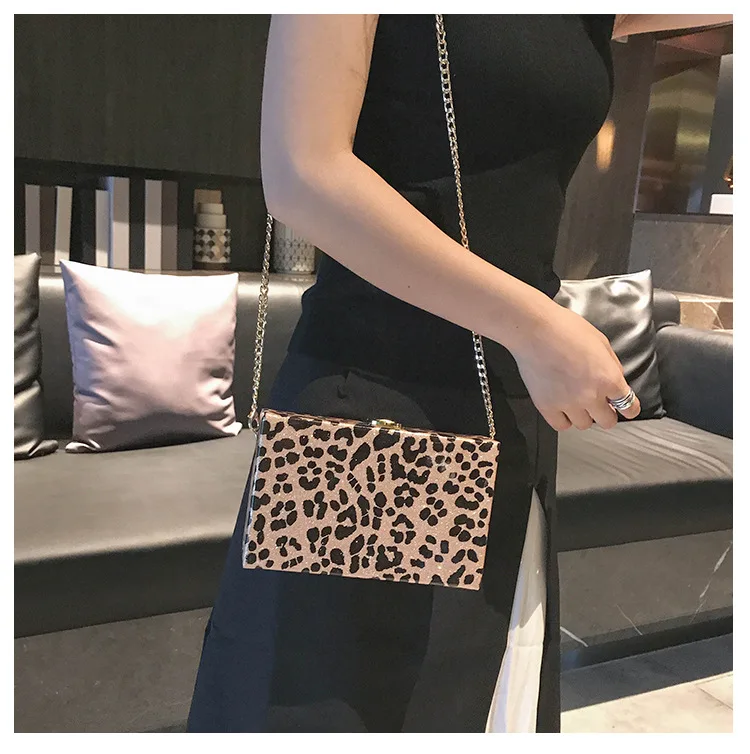 

2019 New Fashion Korean Leopard Small Square Bag Chain Single Shoulder Leaning Box Bag Hand Bag