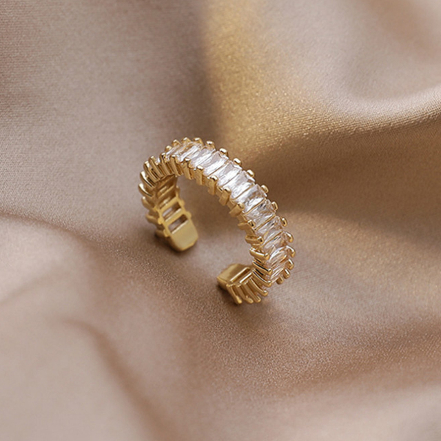 New Simple Temperament Finger Ring For Women Exquisite Rhinestone Zircon Adjustable Ring Girls Party Banquet Jewelry Gift