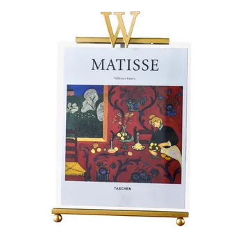 

Nordic Iron Golden Photo Frame Miniature Model Office Decor Figurines Living Room Home Decoration Accessories Modern Design Gift