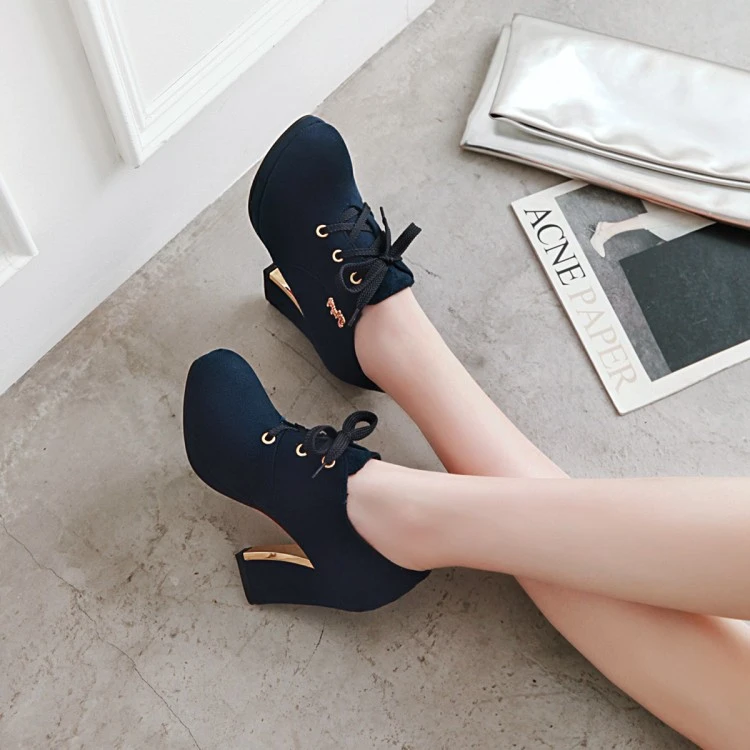 large size womens shoes size 13