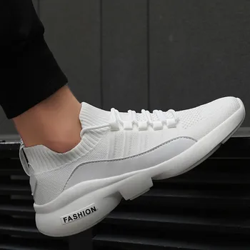

Spring Fashion High Top White Casual Shoes Men Lace-up Joker simple Leisure Vulcanize Lightweight Outdoor Trend Basketball Shoes