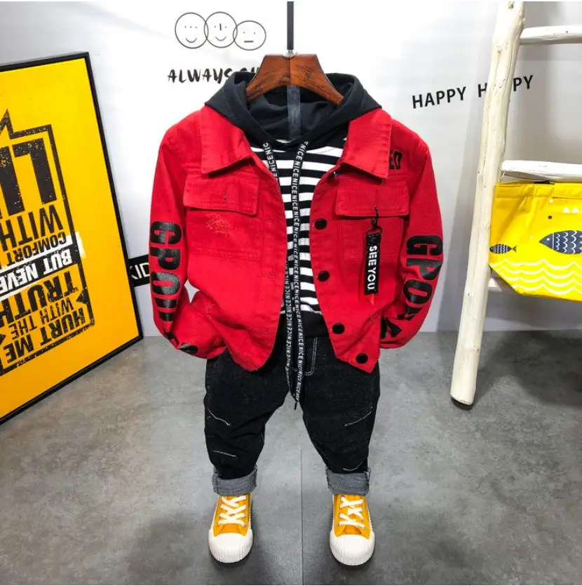 

Kids Clothing Sets Fashion Style Children Clothing 2-6years Baby Clothing Sets boys Denim jacket + striped hoodie + jeans 3pcs