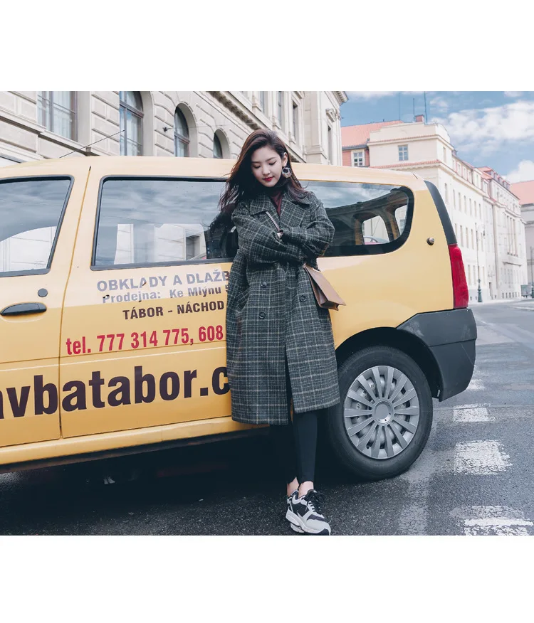 Vintage Plaids Clothes Loose Woollen Coat Women's New Checked Coat Baggy Silhouette Overcoat Tweeds Winter female Outerwear