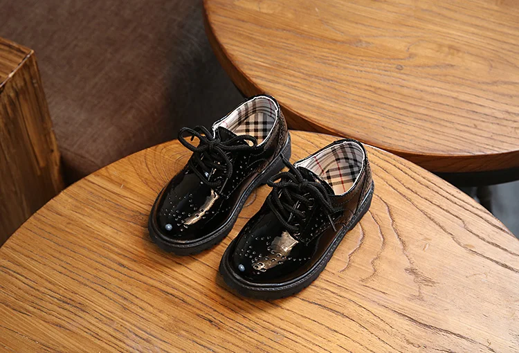 New Spring Autumn Children Leather Shoes Classic Vintage Tassel Boys Girls Oxford Shoes Kids Black Patent Leather Lace-Up Shoes