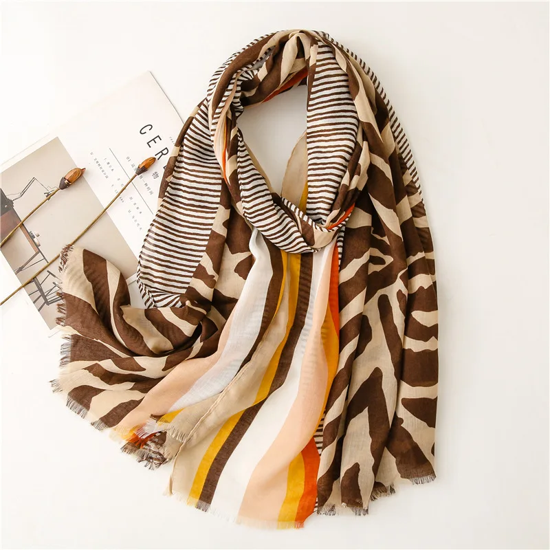 

Новинка 2021, женский модный дизайнерский шарф из мягкого хлопка и льна, роскошный фуляр из искусственной кожи, используйте тонкие четыре сезона