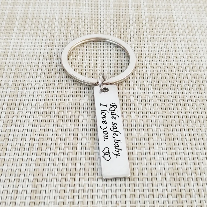 Handmade-Silver-Color-Letters-Carved-Ride-safe-baby-I-love-you-Charms-Keychain-for-Sons-and (1)
