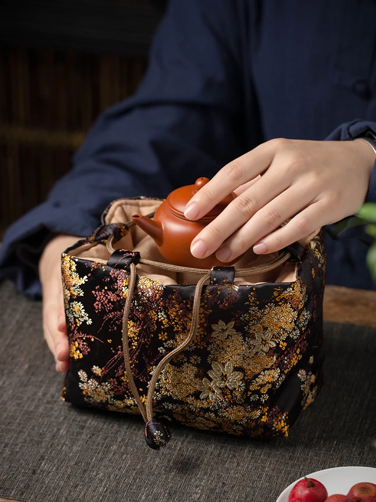Chinese Style Traditional Retro Yunjin One Pot Two Cups Portable Storage Bag Travel Teapot Teacup Storage Bag Tea Tools LB444