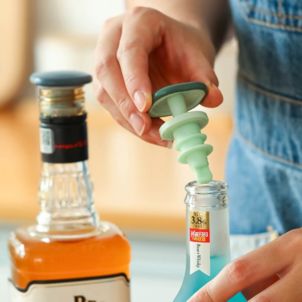 

2Pcs Creative Wine Stopper Silicone Wine Cork Stopper Plug Cover Bottle Caps Bottle Stopper Wine Pourer Stoppers