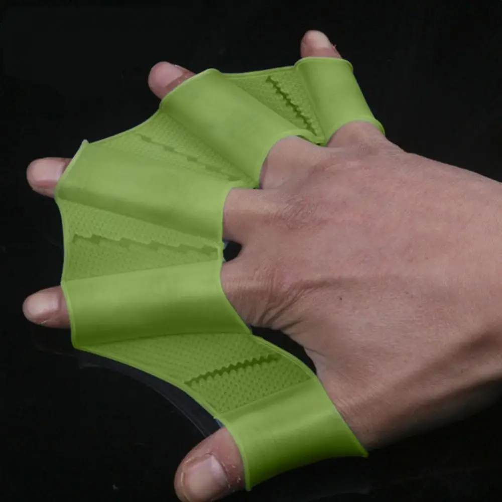 Swimming Gloves and Paddles Unisex Frog Type Silicone Girdles Hand Fins Flippers Finger Webbed 1Pair