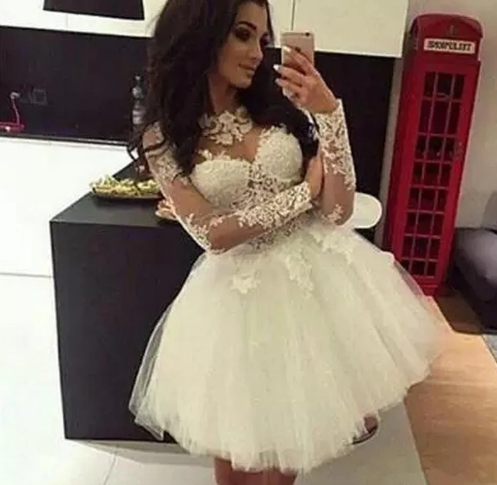 Mini wedding Dresses 