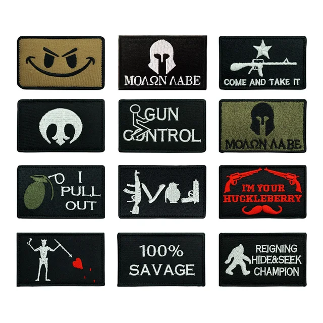 Proverb Honor Bravery 패치: 전술적 자수와 후크 루프 암밴드의 강인한 상징