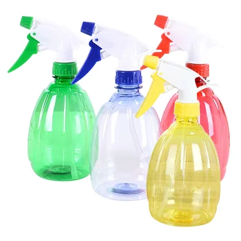 

4pcs Hand Pressure Sprayer Empty Spray Kettle Candy Color Refillable Sprinkling Kettles Watering Tool (Random Color)