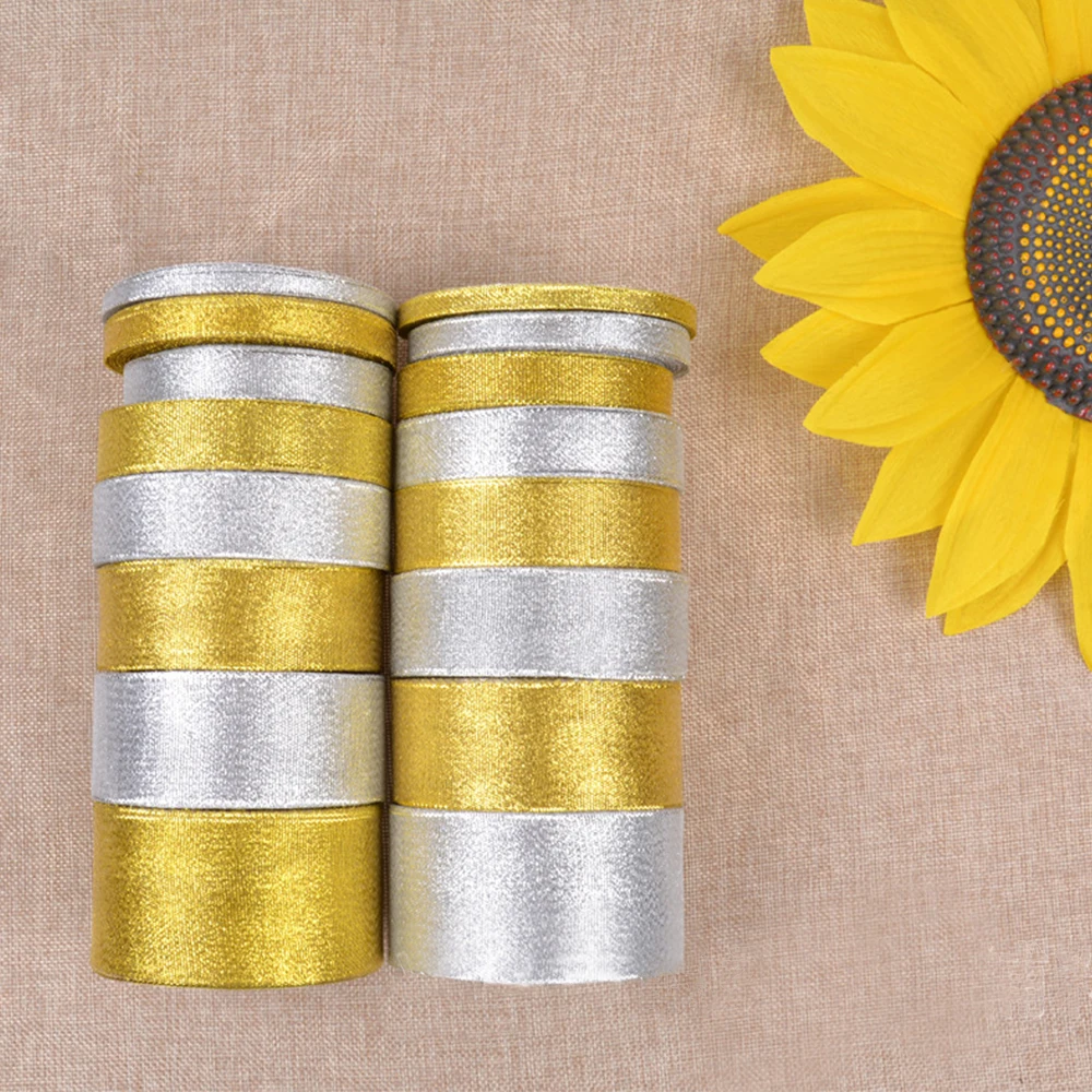 11541802834_1418136021