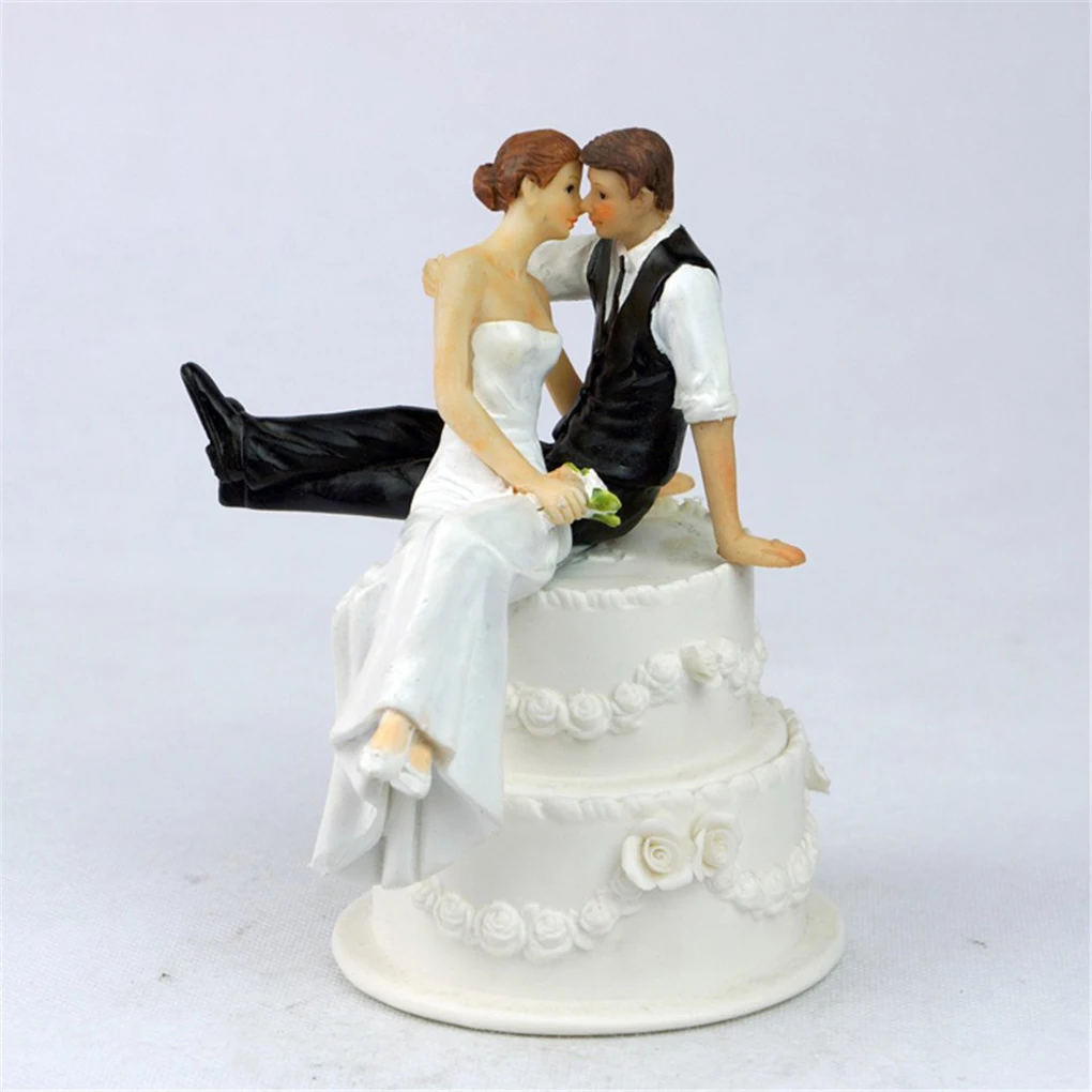 Black Groom Bride Marry Resin Figurine Wedding Cake Topper Wedding Decoration Day Valentine's Engagement Decor Anniversary