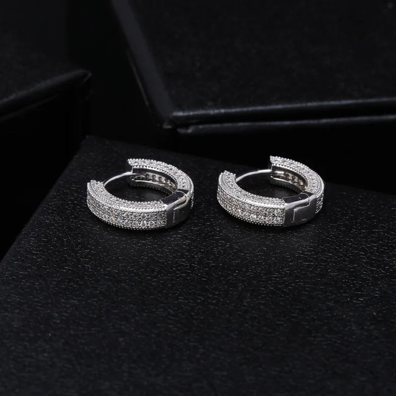 Микро проложили AAA кубического циркония Bling Iced Out круглые Huggie обруч серьги для женщин мужчин хип хоп рэппи ювелирные изделия