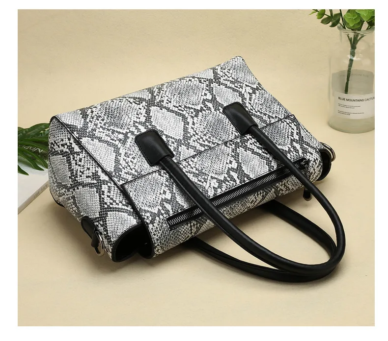 Ladies 2 pcs set Bucket Handbag 2019 Luxury Brand Women Tote Bag Snake Prints Handbags Female PU leather Crossbody Shoulder Bags (13)