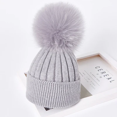 light gray Зимняя детская теплая вязаная шапка с кроличьим мехом для мальчиков и девочек, женская и детская вязаная шапка с помпонами из лисьего меха - Цвет: light gray
