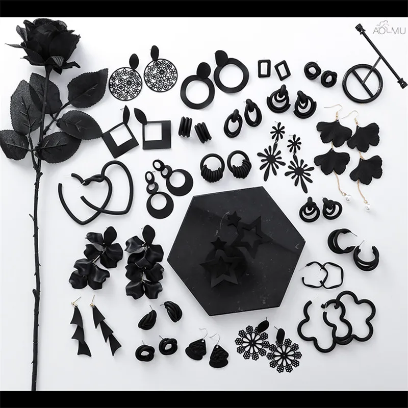 AOMU простые черные геометрические полые квадратные круглые длинные висячие серьги в форме сердца и цветка для женщин, массивное ювелирное изделие, подарок