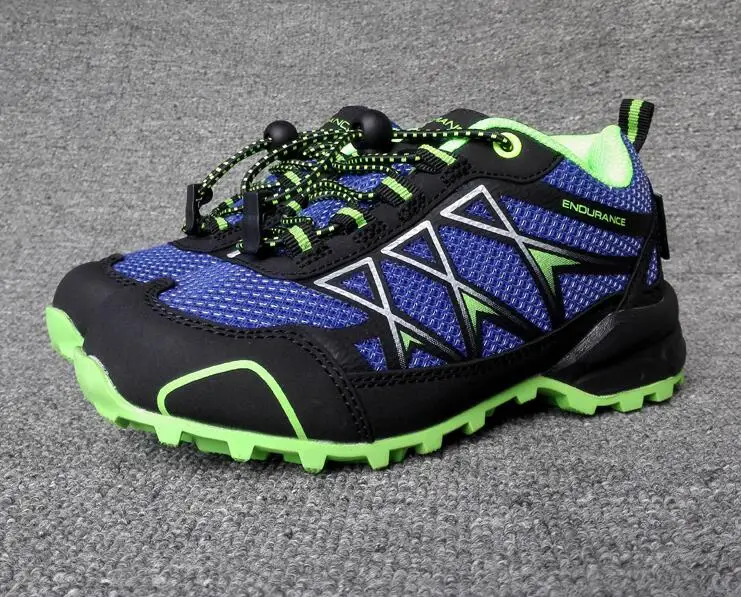 Exported to the United States outdoor waterproof boy shoes leather children's shoes resistant to kicking mountaineering shoes
