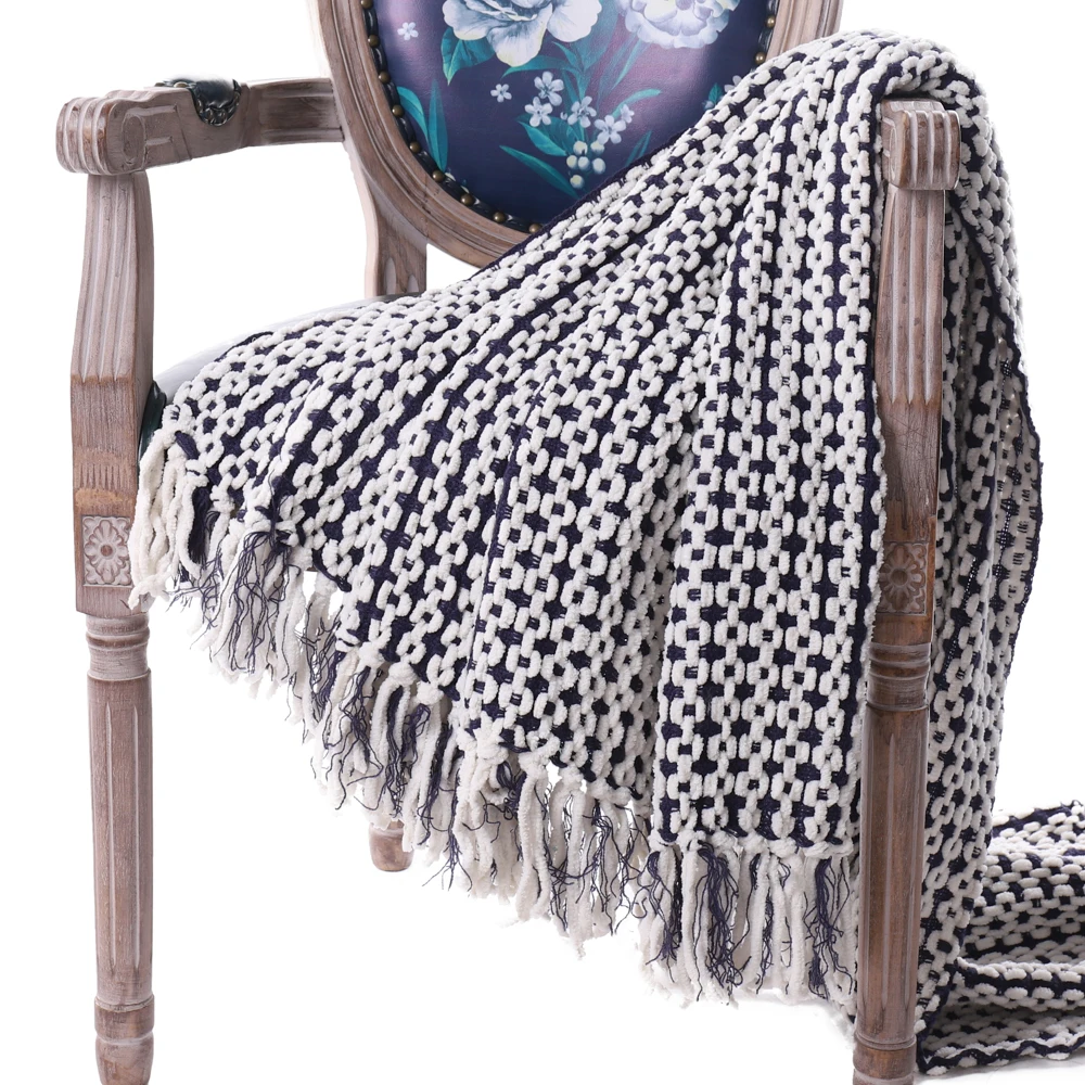 Вязанное покрывало Battilo с белыми и темно синими цепочками 60 &quotx 50&quot|knit throw