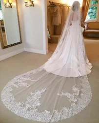 One Layer 3 Meters Long Bridal Veil With Lace Appliques Cathedral Length Wedding Veils With Comb For Bridal Wedding Accessories