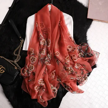 

New styleChina High-quality Silk Autumn and winter Ladies Fashion Lovely print Silk Scarf Headscarf women Beach Sunscreen Shawl