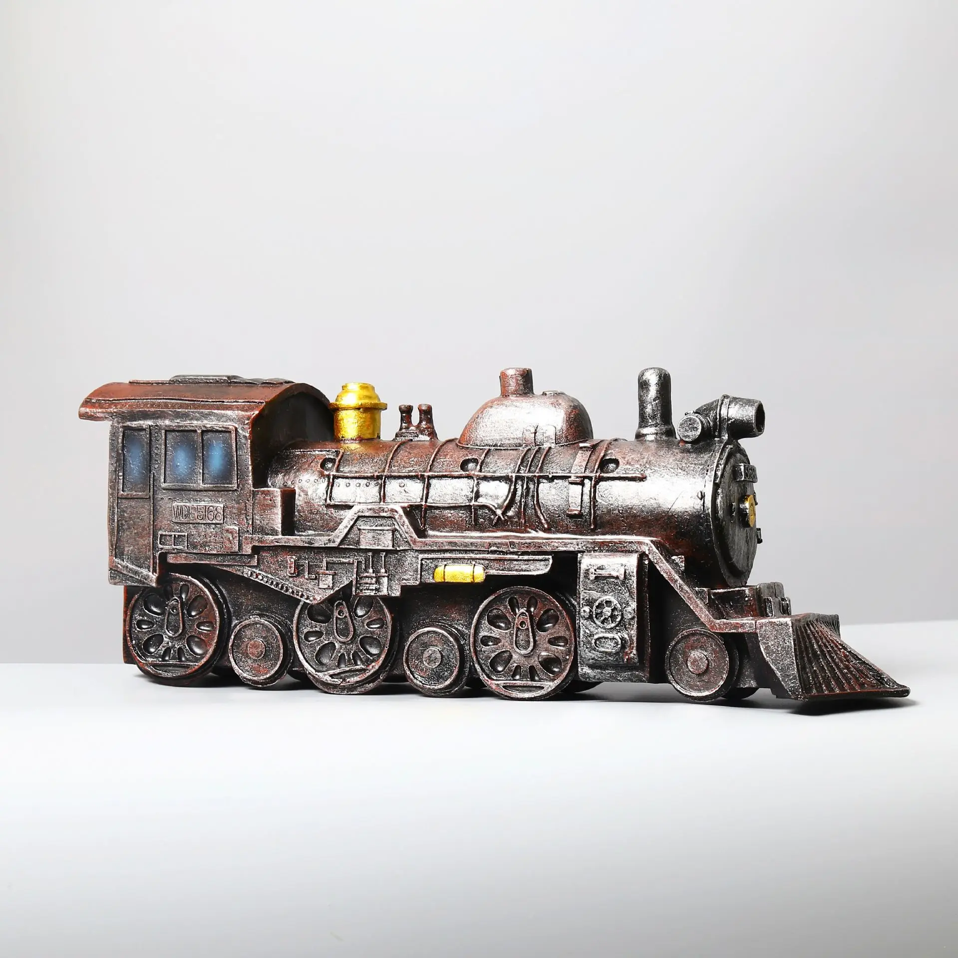 

Retro Nostalgic Resin Locomotive Decoration Home Coffee Shop Creative Shop Decorations Filming Props 15325