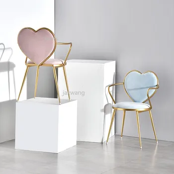 

Modern Fashion Customized Dining Chair Furniture for Dining Rooms Nordic Gold Makeup Pink Metal Chair with Heart Back