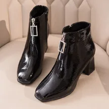 Новые ботинки с квадратным носком; Модные Женские однотонные ботинки на квадратном каблуке на молнии; осенние женские ботильоны из лакированной кожи в стиле ретро для вечеринки; Цвет Черный