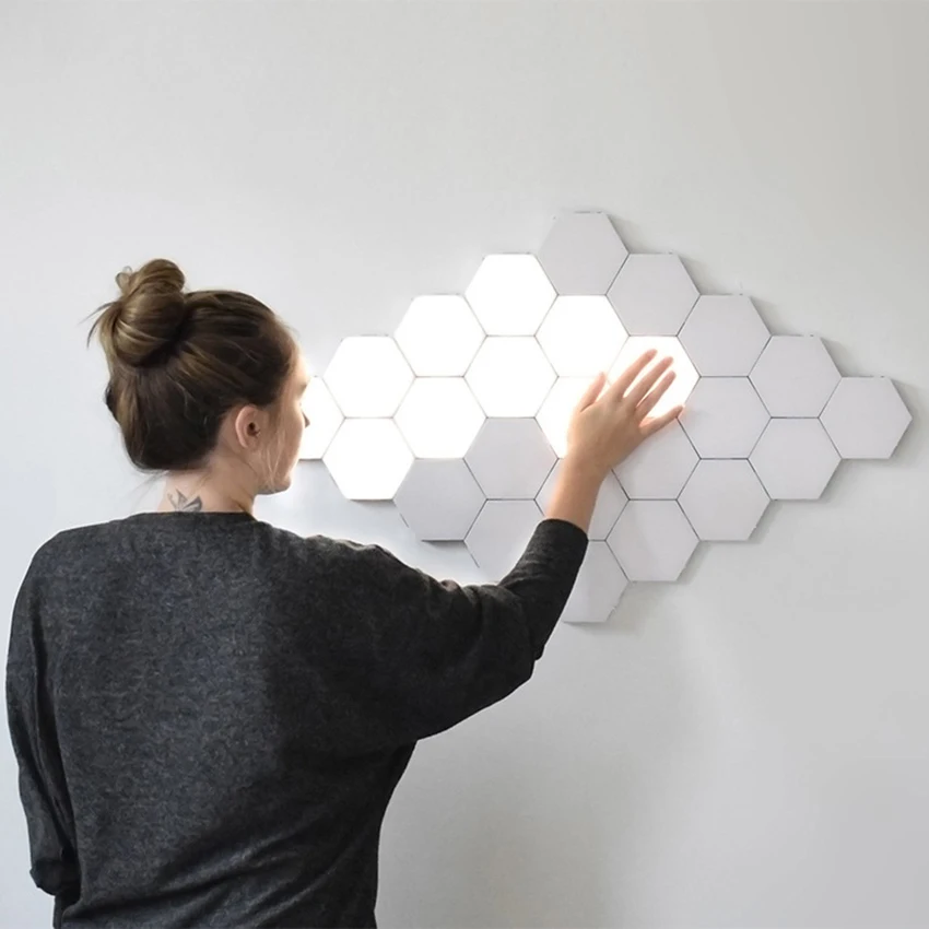 

Quantum LED Light Modular Touch Sensor Wall Lamp Removable Geometry Assembly Night Light Hexagonal Wall Light Home Decoration