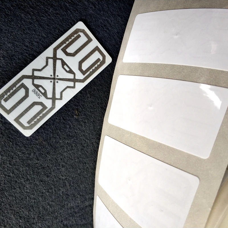 Наклейки с пришельцами UHF RFID метки Электрический управление питанием Дальность чтения для marothon системы управления