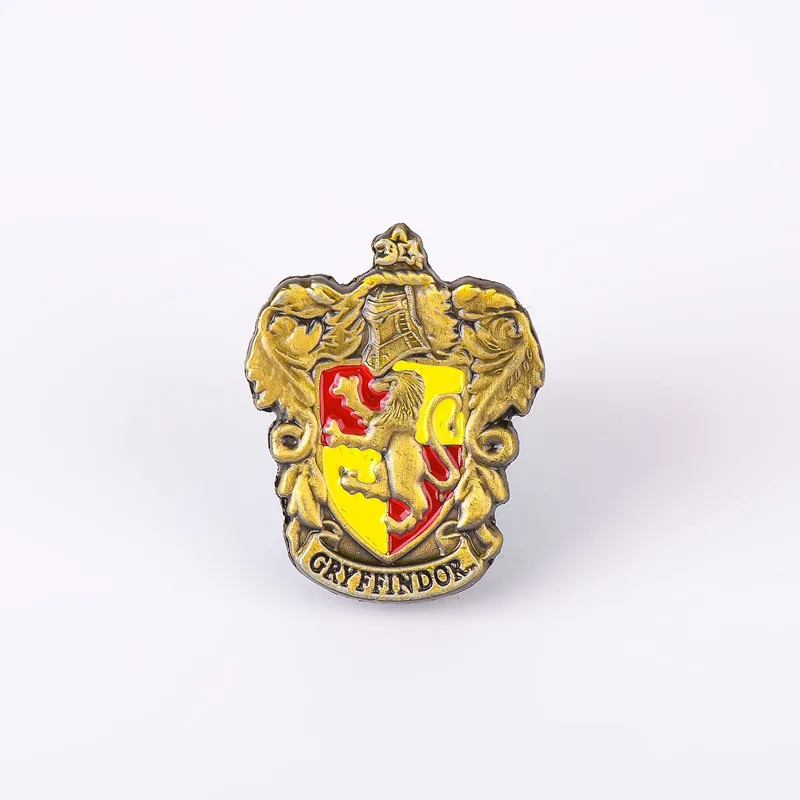1 шт. знак школы Хогвартс булавки брошь Гриффиндор Ravenclaw Слизерин значок с эмблемой пуффендуй Косплей коллекция подарок - Окраска металла: Родиевое покрытие
