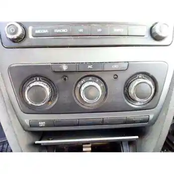 

CONTROL HEATING/AIR CONDITIONING SKODA OCTAVIA SALOON (1Z3)