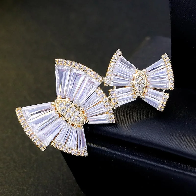 

High Quality Sparkling AAA Cubic Zirconia Classic Bow Brooch For Women Fashion Metal Collar Pins Wholesale / Drop Shipping