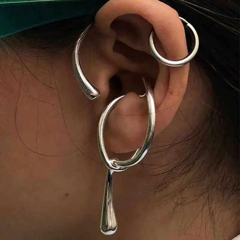 FFLACELL 1 Pair Irregular Distortion Buckle Big Layer Ear Cuff Twist Metal Line Clip Earrings Without Piercing For Women