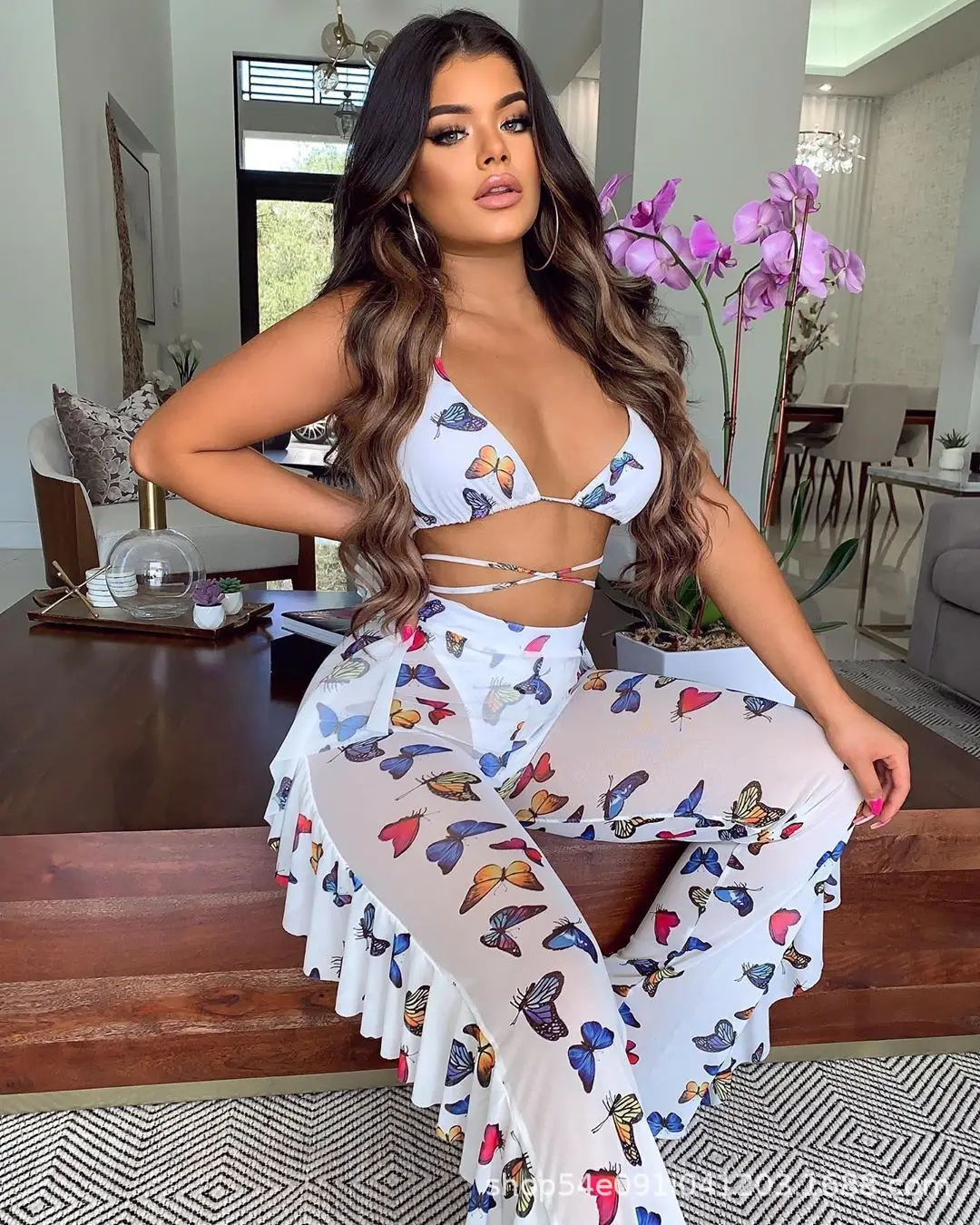 Women Butterfly Print Crisscross Top 