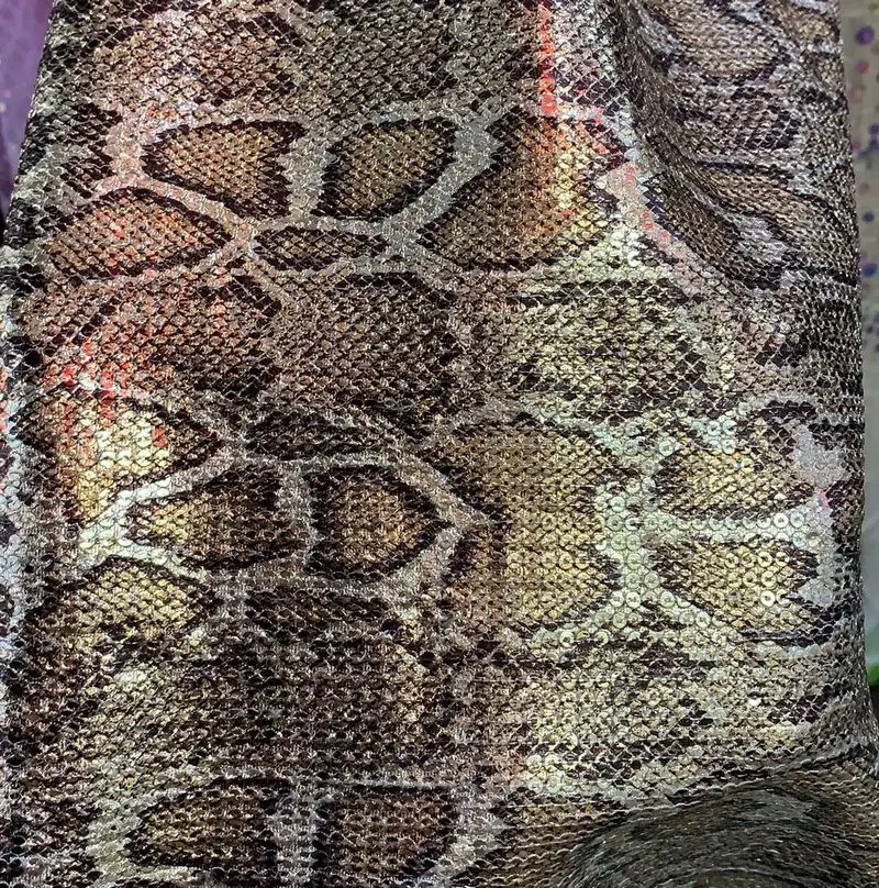 Золоченый Змеиный материал