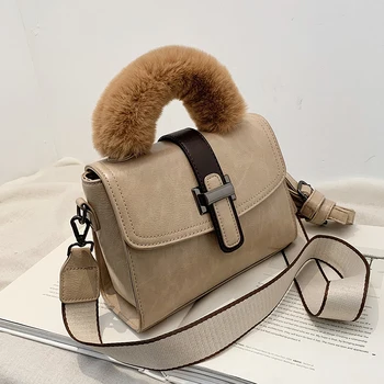 

Autumn and Winter Fur Hand Bag Women's Bag 2020 New Fashion Casual Small Square Bag All-Matching Ins Shoulder Messenger Bag