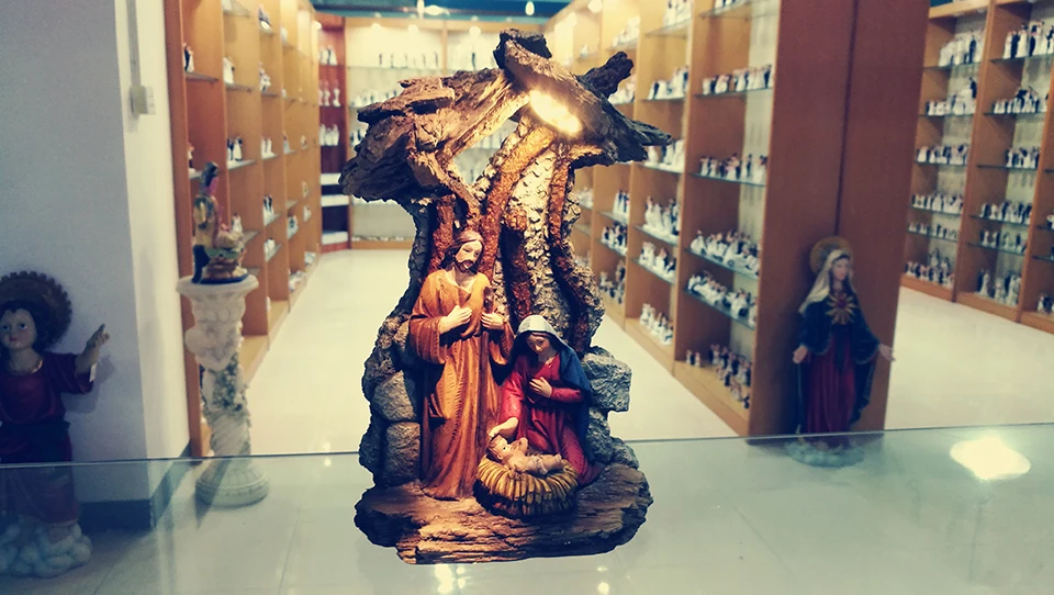 Сцена свет фон Рождественский подарок для мамы Иисуса Христа Мэри Джозеф католический статуэтки статуя Святого семейства рождественские украшения для дома орнамент