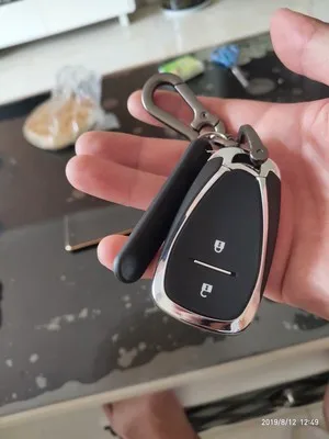 Ynooh автомобильный брелок для ключей автомобиля брелок подходит для любой модели многофункциональный бытовой ключ
