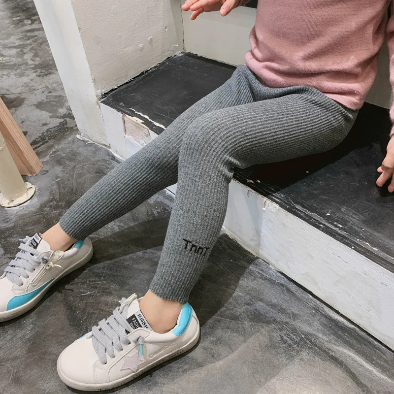 Весенне-зимние теплые леггинсы ярких цветов для маленьких девочек новые узкие брюки обтягивающие леггинсы длиной до щиколотки брюки для детей от 2 до 8 лет, детская одежда