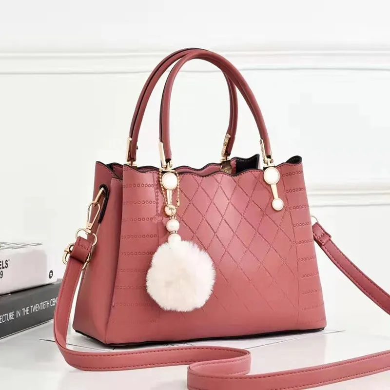 Новая роскошная Портативная сумка из искусственной кожи, женская дизайнерская сумка, модная кожаная плюшевая сумка на плечо с подвеской, повседневная женская сумка-мессенджер - Цвет: 6
