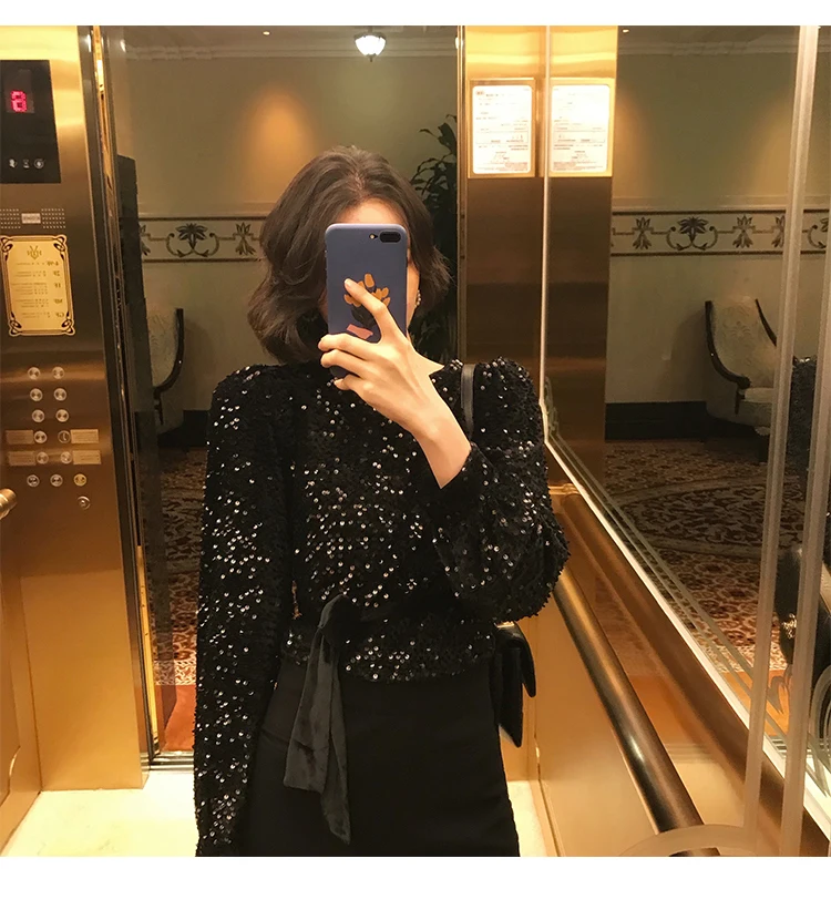 WHITNEY WANG футболка, Весенняя мода, уличная одежда, сексуальная, с открытой спиной, с поясом, с блестящими блестками, футболка, женская футболка, женские вечерние футболки, Топ