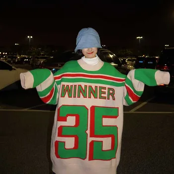 

Digital color contrast round neck Pullover age reducing college style leisure warm net red men's and women's sweater sweaters