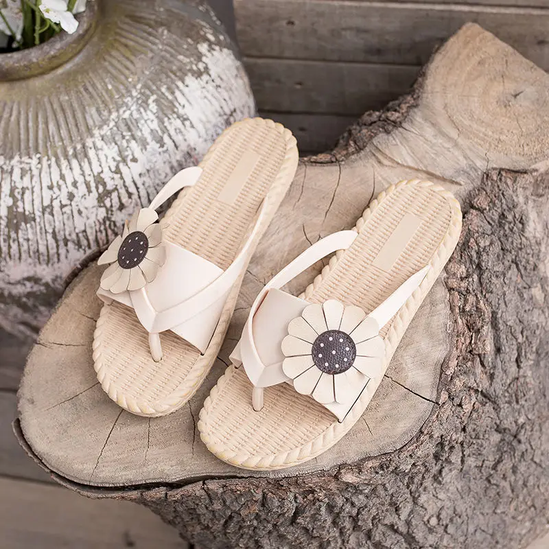 

Fashion girls slides flip flops women flats flower sweet student shoes woman slippers summer shoes