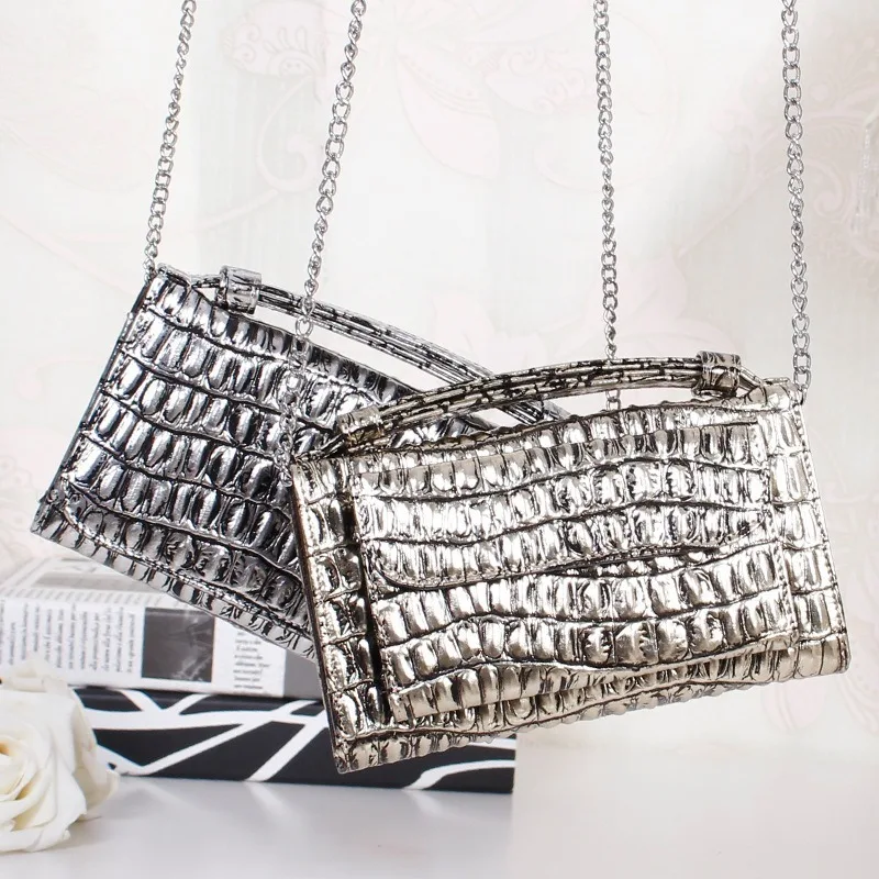 

Creative New Women's Wallet European and American Fashion Trend Crocodile Stripes One Shoulder